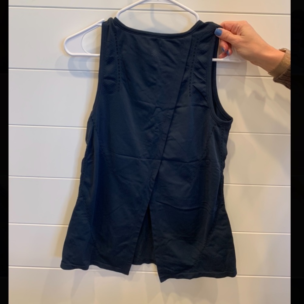 Athleta tank-top - Picture 3 of 3